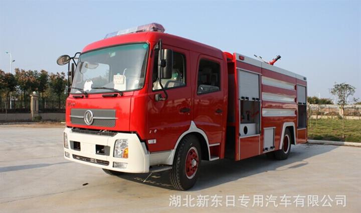 雲南保山泡沫消防車國四全新報價部隊專用消防車